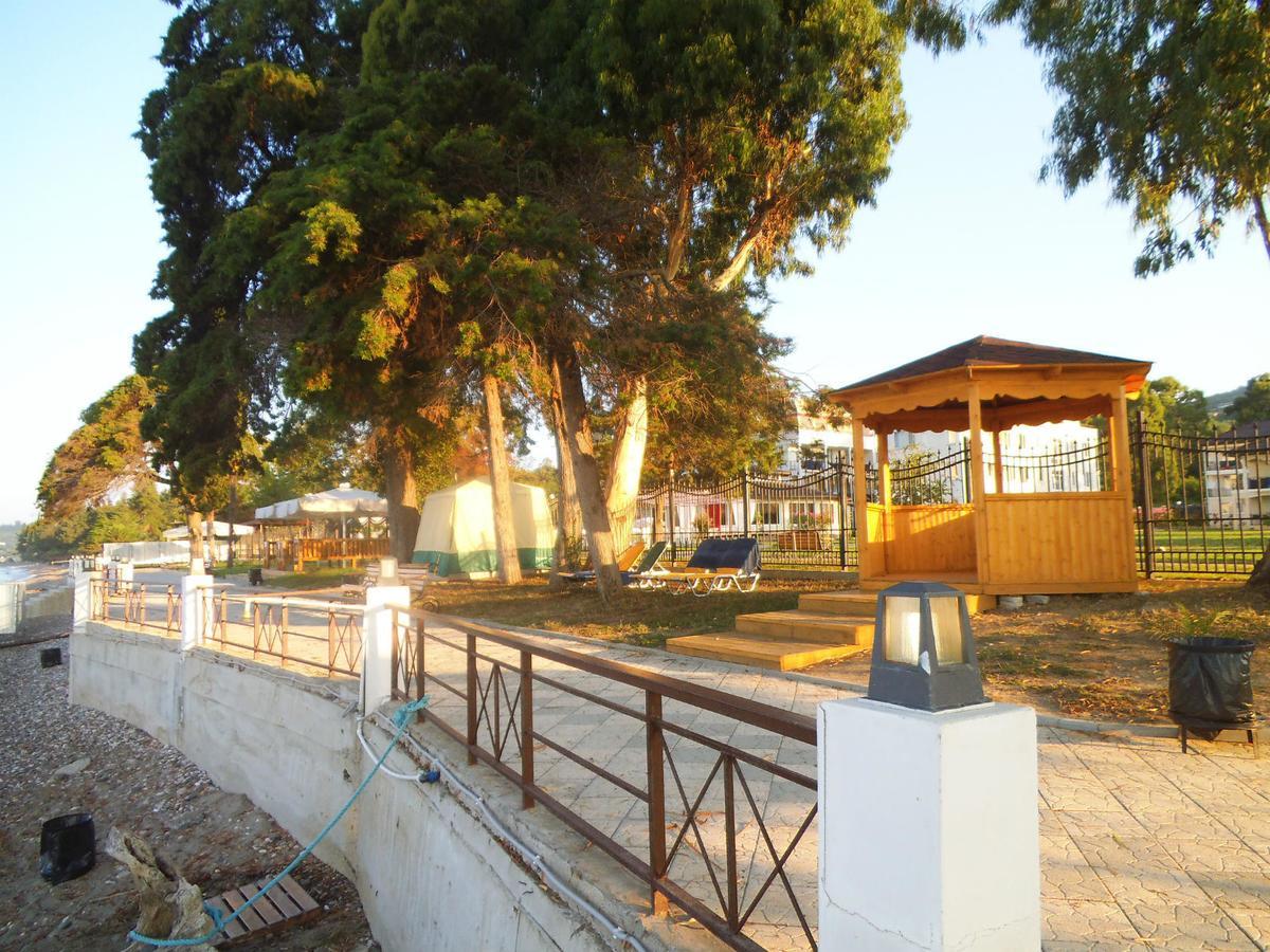 Anakopia Club Hotel New Athos Esterno foto